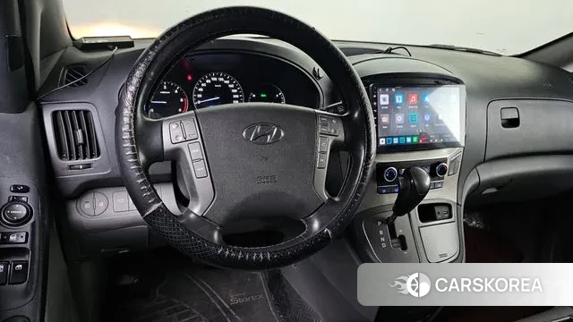 Hyundai The New Grand Starex 2018 Белый из Кореи, фото 3