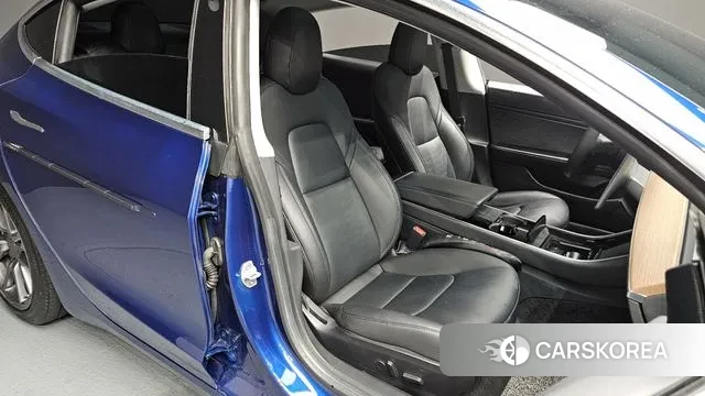 Tesla Model 3 2020 Синий из Кореи, фото 3