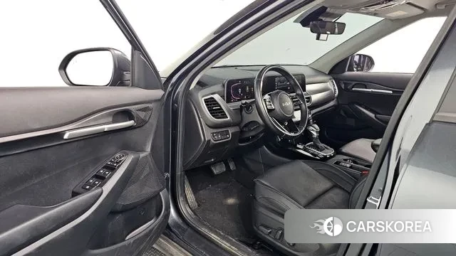 Kia The New Seltos 2022 Серый из Кореи, фото 3