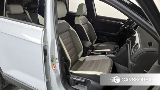 Volkswagen T-Roc 2022 Белый из Кореи, фото 3