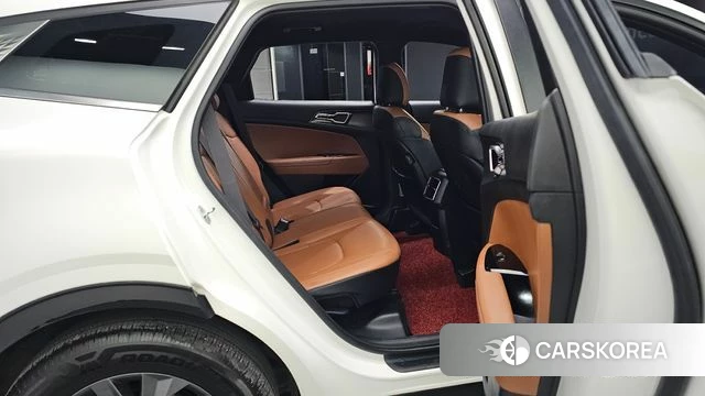 Kia Sportage 5th Generation 2021 Белый из Кореи, фото 3