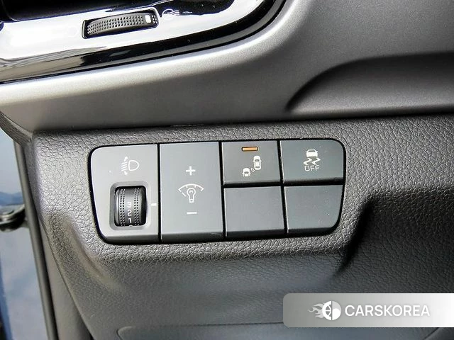 Kia Stonic 2018 Синий из Кореи, фото 3