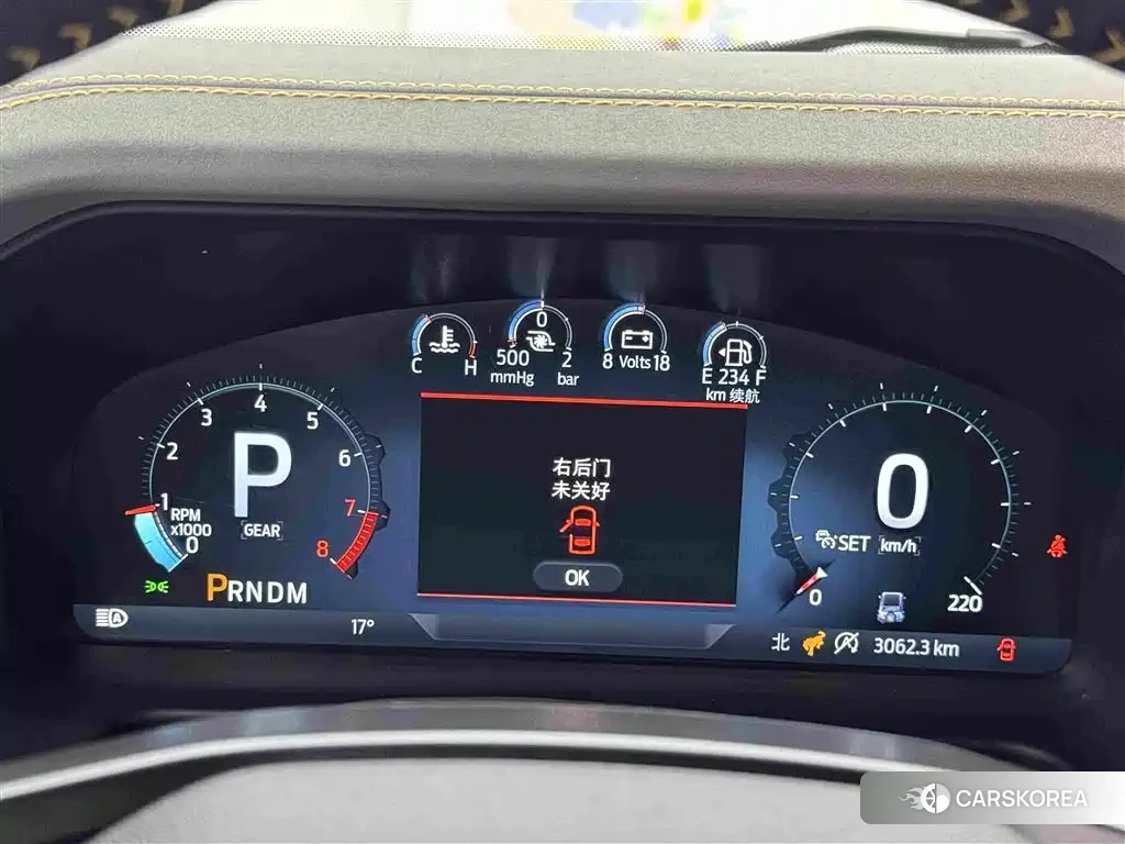 Ford Mustang 2025 Silver/gray из Китая, фото 3