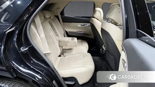 Genesis GV70 2021 Черный из Кореи, фото 3