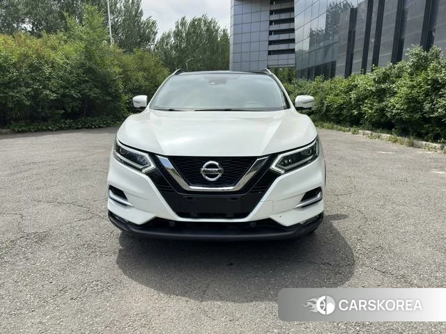 Nissan Qashqai 2022 Белый из Китая, фото 3