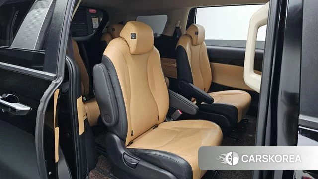 Kia Carnival 4th generation 2022 Черный из Кореи, фото 3