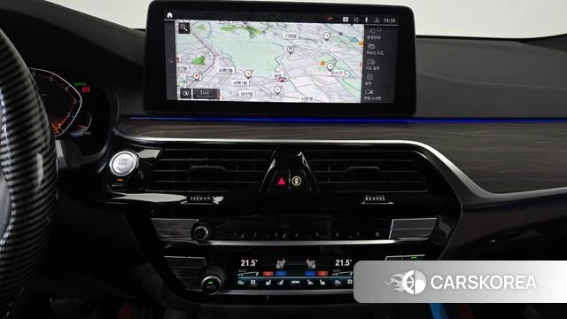 BMW 6 Series GT (G32) 2021 Черный из Кореи, фото 3