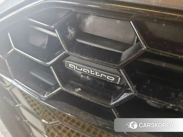 Audi A4L 2024 Черный из Китая, фото 3