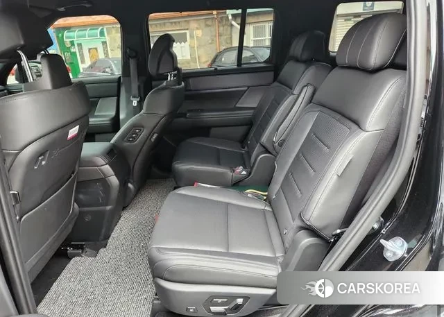 Hyundai Santa Fe (MX5) 2024 Черный из Кореи, фото 3