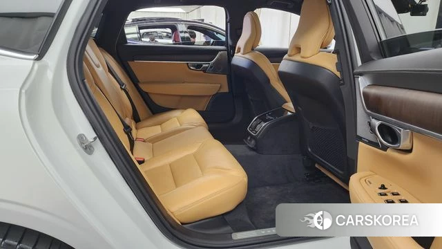 Volvo S90 2023 Белый из Кореи, фото 3