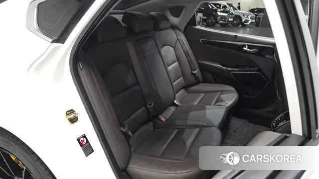 Kia Come New K7 2018 Белый из Кореи, фото 3