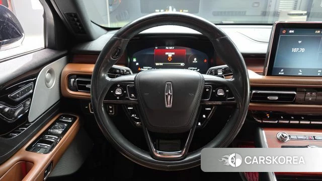 Lincoln Aviator 2nd generation 2021 Белый из Кореи, фото 3
