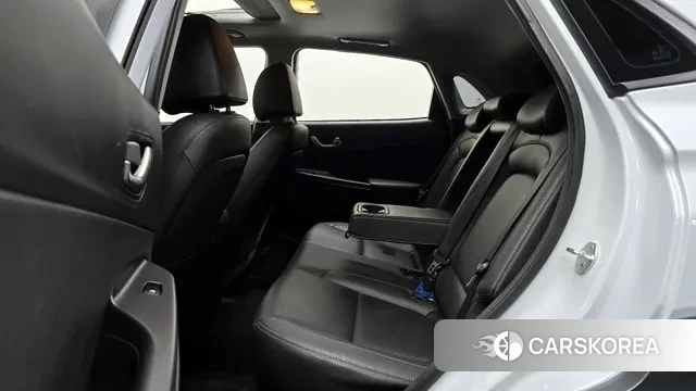 Hyundai Kona 2019 Белый из Кореи, фото 3