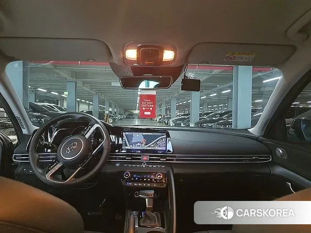 Hyundai Avante (CN7) 2021 Серебристо-серый из Кореи, фото 3