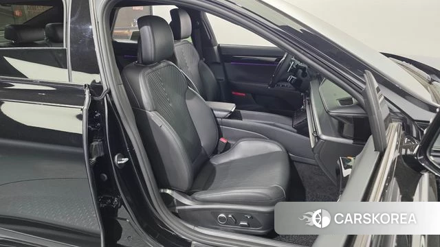 Hyundai Grandeur Hybrid (GN7) 2023 Черный из Кореи, фото 3