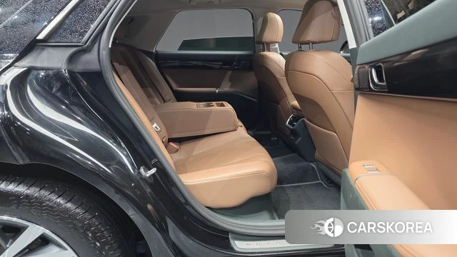 Hyundai Grandeur Hybrid (GN7) 2023 Черный из Кореи, фото 3