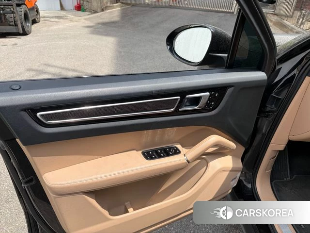 Porsche Cayenne (PO536) 2020 Черный из Кореи, фото 3