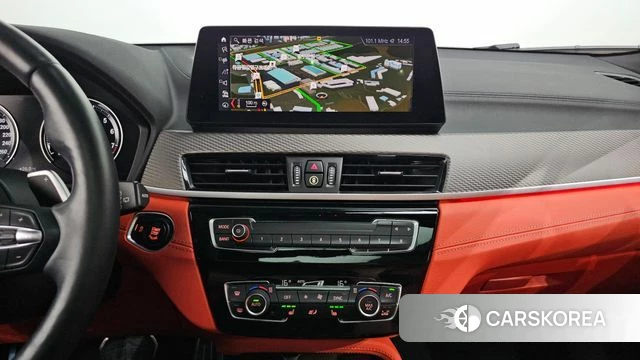BMW X2 (F39) 2022 Белый из Кореи, фото 3