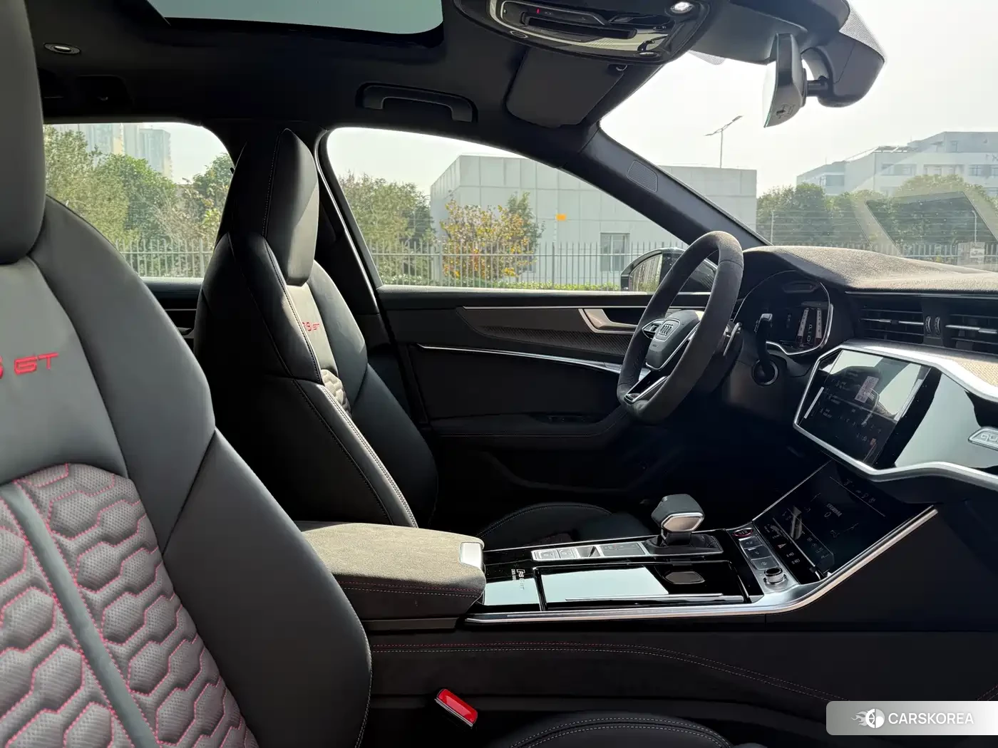 Audi RS 6 2025 Белый из Китая, фото 3