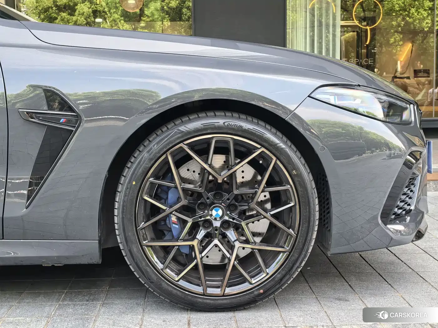 BMW M8 2021 Silver/gray из Китая, фото 3