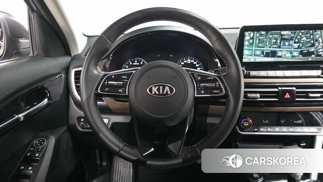 Kia Seltos 2020 Серый из Кореи, фото 3