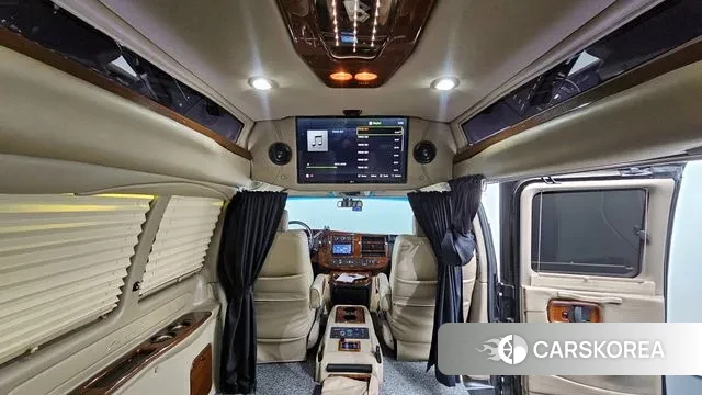 Chevrolet Express Van 2019 Черный из Кореи, фото 3