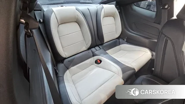 Ford Mustang 7th Generation 2024 Серый из Кореи, фото 3