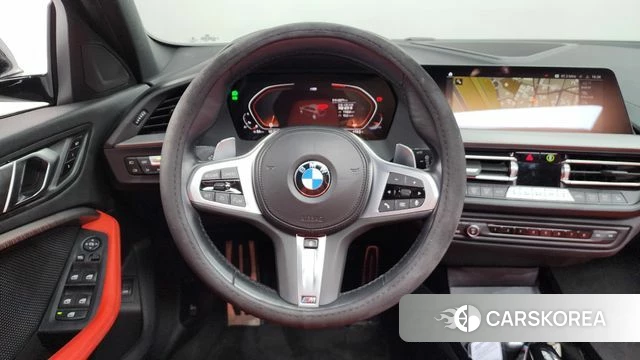 BMW 1 Series (F40) 2022 Белый из Кореи, фото 3