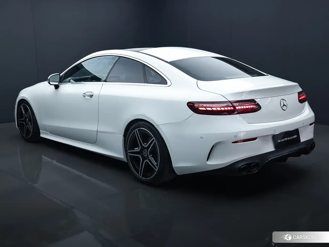 Mercedes-Benz E-Class 2021 Белый из Китая, фото 3