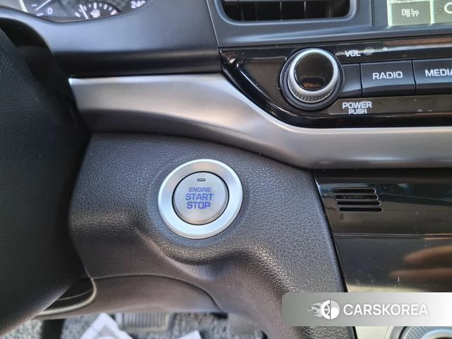 Hyundai The New Avante AD 2019 Белый из Кореи, фото 3