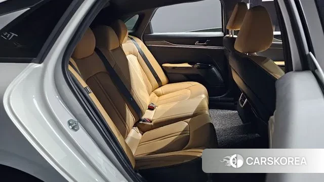 Kia K5 3rd generation 2022 Белый из Кореи, фото 3