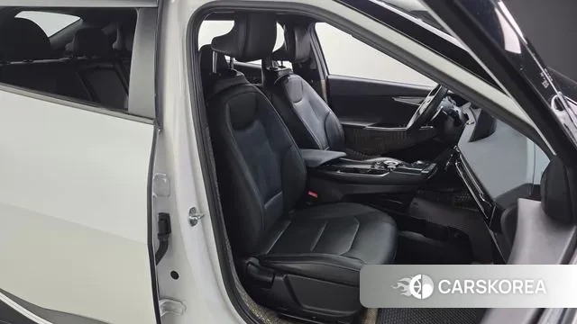 Kia EV6 2022 Белый из Кореи, фото 3