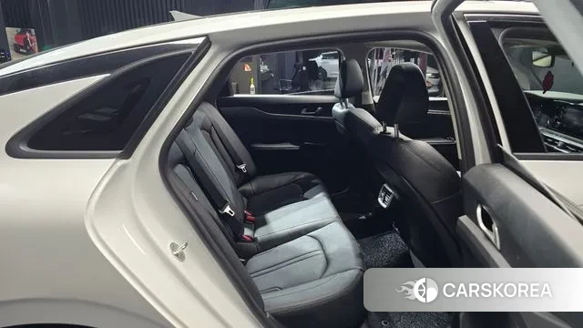 Kia K5 3rd generation 2022 Белый из Кореи, фото 3