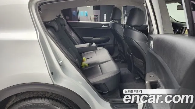 Kia Sportage The Bold 2020 Серебряный из Кореи, фото 3