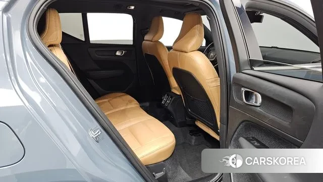 Volvo XC40 2021 Серый из Кореи, фото 3
