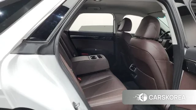 Hyundai Grandeur (GN7) 2023 Белый из Кореи, фото 3