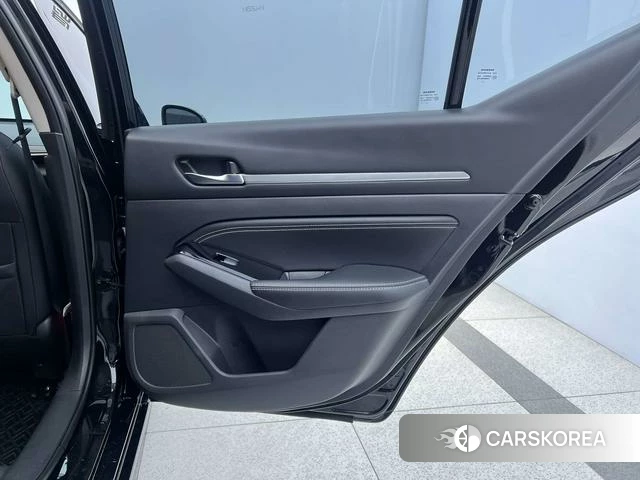 Nissan Teana 2023 Черный из Китая, фото 3