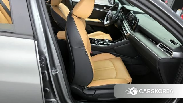 Kia K5 3rd generation 2021 Серебряный из Кореи, фото 3