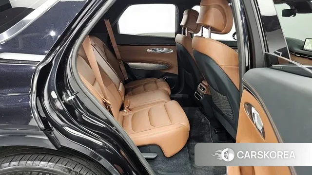 Genesis GV70 2021 Черный из Кореи, фото 3