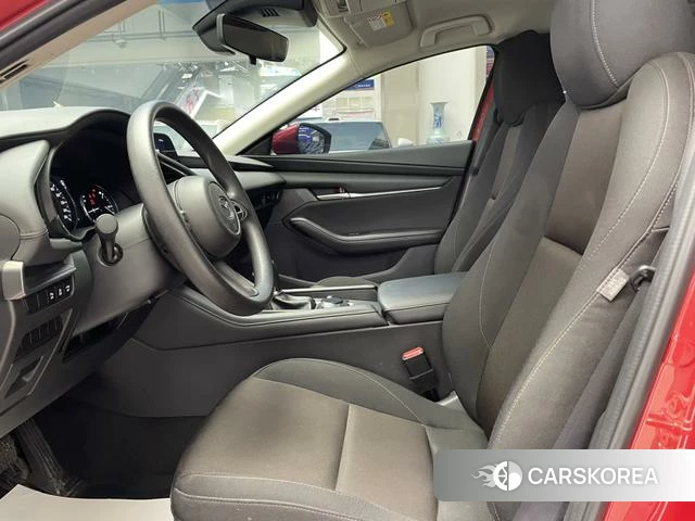 Mazda 3 Angkesaila 2023 Красный из Китая, фото 3