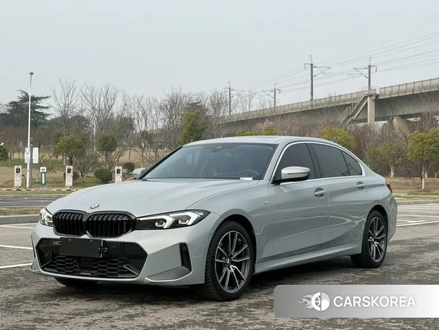BMW 3 series 2025 Серебристо-серый из Китая, фото 3