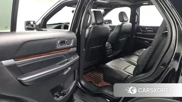 Ford Explorer 2018 Черный из Кореи, фото 3