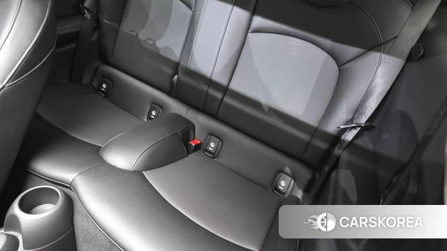 Mini Cooper D 2018 Темно-зеленый из Кореи, фото 3