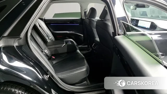 Hyundai Grandeur Hybrid (GN7) 2023 Черный из Кореи, фото 3