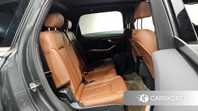 Audi Q7 (4M) id 2916034 из Кореи 3