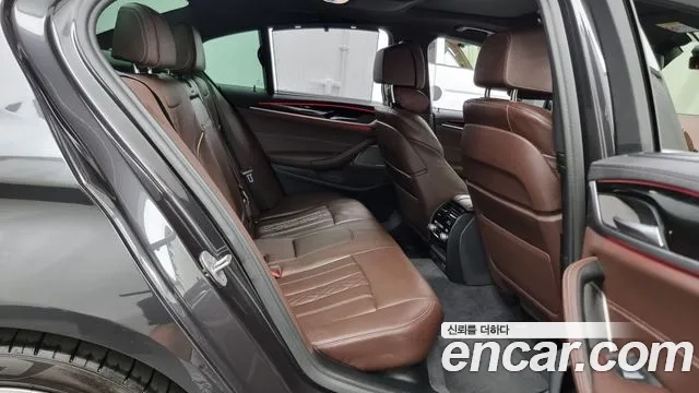 BMW 5 Series (G30) 2022 Серый из Кореи, фото 3