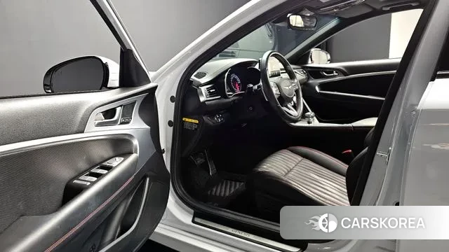 Genesis G70 2018 Белый из Кореи, фото 3