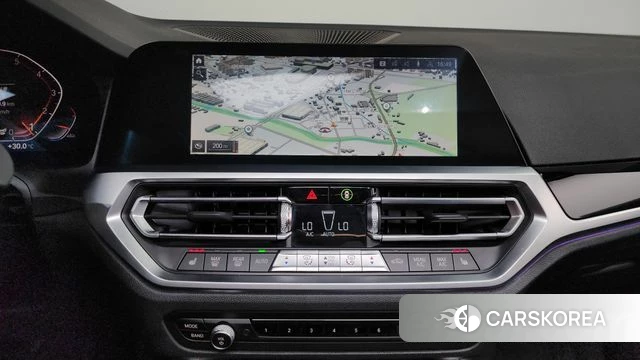 BMW 3 Series (G20) 2020 Белый из Кореи, фото 3