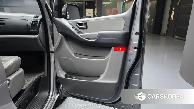 Hyundai The New Grand Starex 2020 Серебряный из Кореи, фото 3