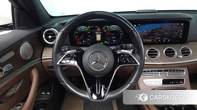 Mercedes-Benz E-Class W213 2021 Белый из Кореи, фото 3